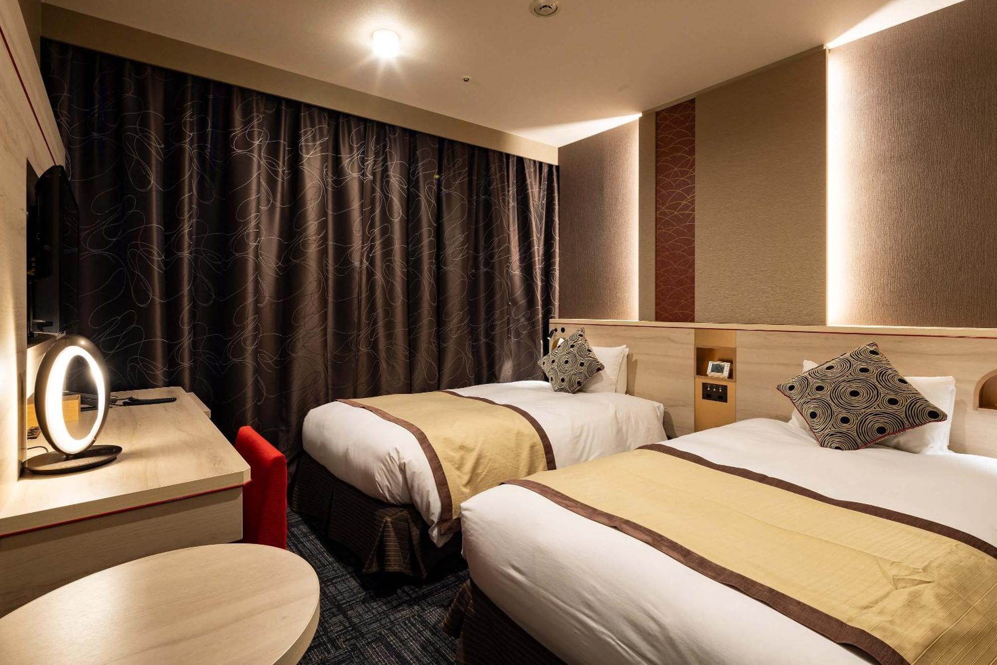 Hotel Metropolitan טאקסאקי מראה חיצוני תמונה